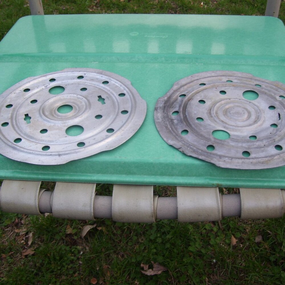 2 VINTAGE ALUMINUM PRESSURE COOKER TRIVETS 8.25" TRIVETS